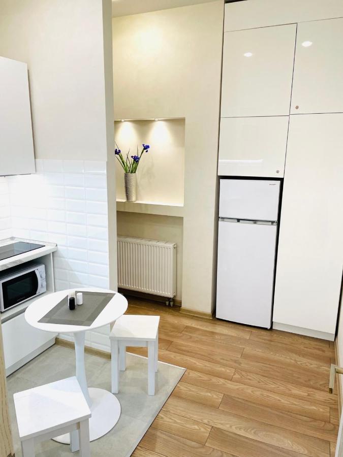Apartment Жд Вокзал, Центр Lemberg Exterior foto